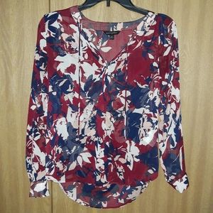 XS Banana Republic sheet floral blouse
